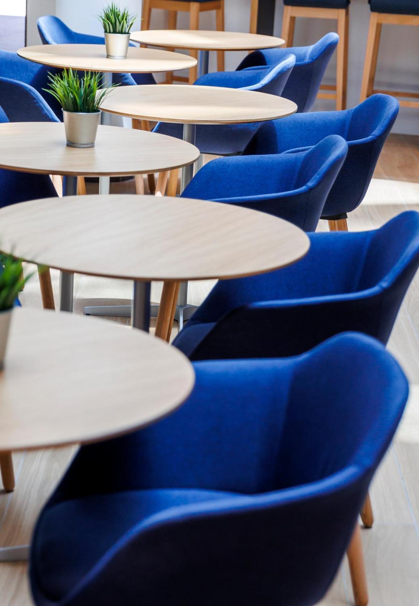 Holiday Inn Express Logrono Rioja By Ihg Экстерьер фото