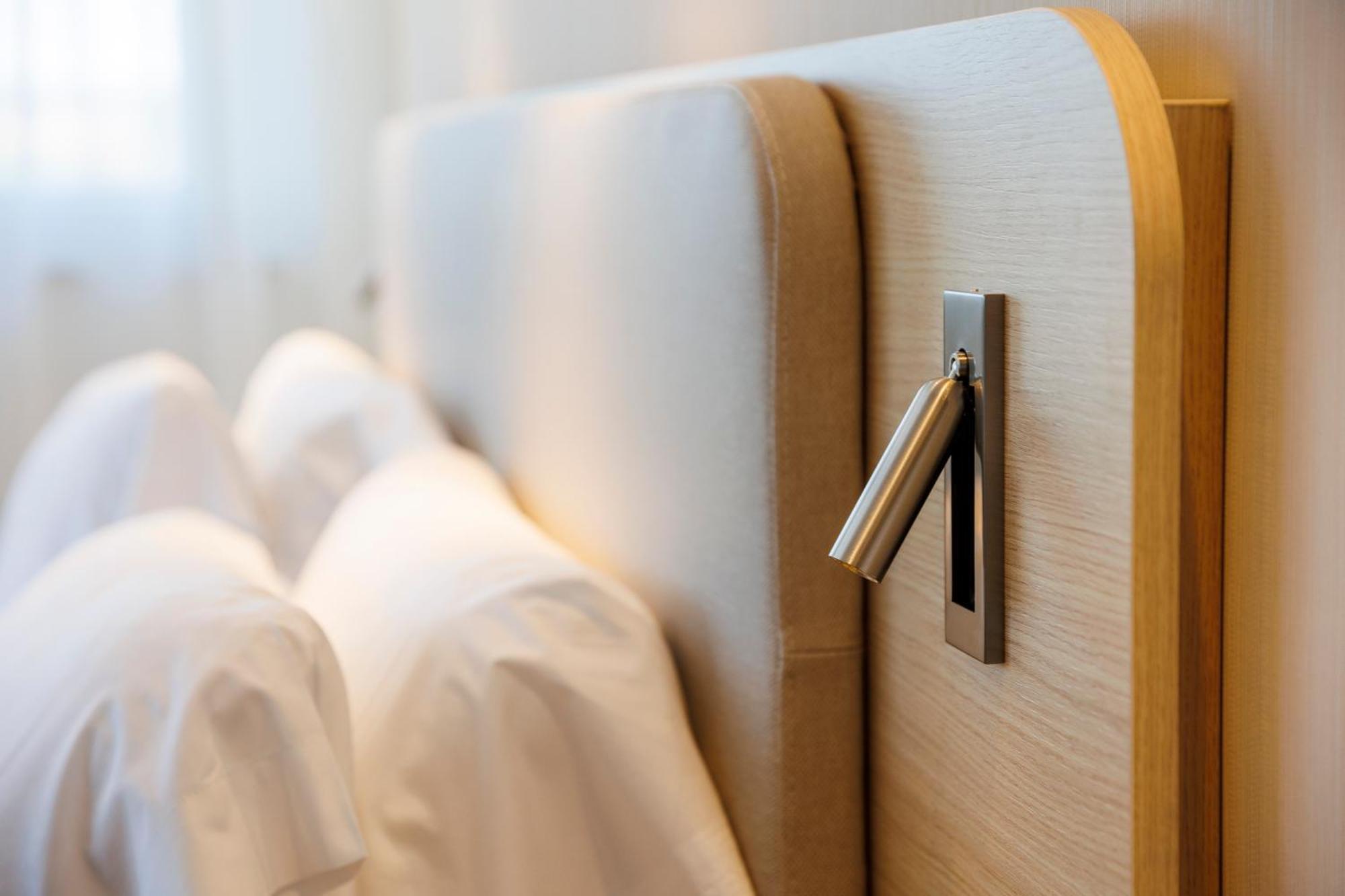 Holiday Inn Express Logrono Rioja By Ihg Экстерьер фото